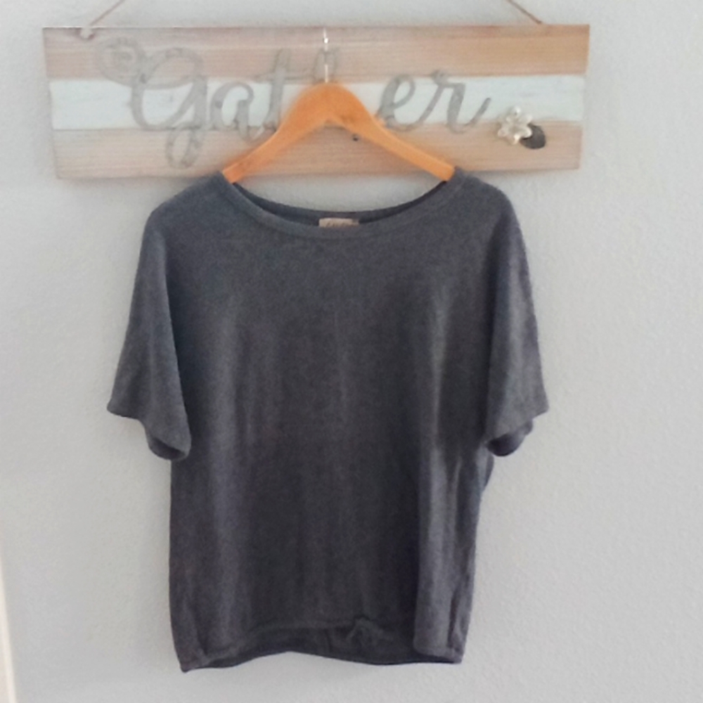 4/$13 Lavish top